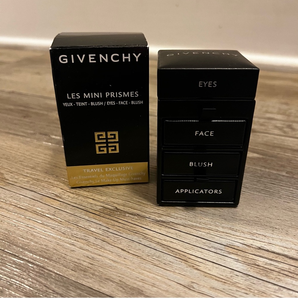 Givenchy Les Mini Prismes Makeup Travel Set